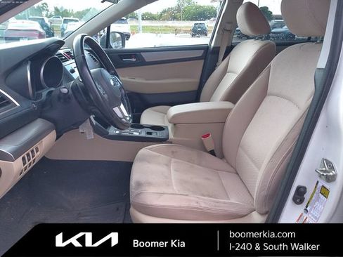 Used 2016 Subaru Outback 2.5i Premium AWD/4WD image 11