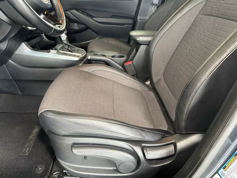 Used 2021 Kia Seltos S image 4