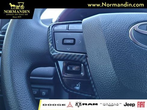 Used 2025 Toyota Camry LE FWD image 13