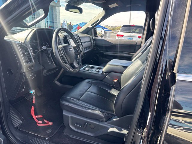 Used 2020 Ford Expedition Max XLT w/ Equipment Group 202A AWD/4WD image 8