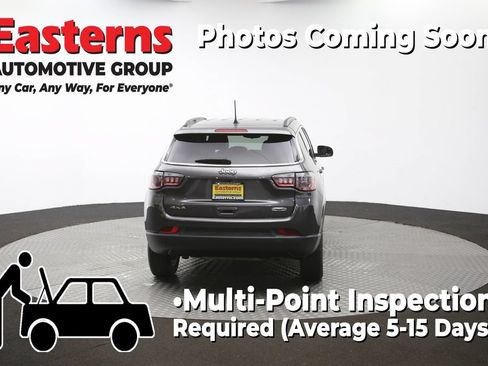 Used 2024 Jeep Compass Latitude AWD/4WD image 34