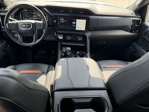 Used 2025 GMC Sierra 1500 AT4 AWD/4WD image 13
