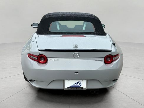 New 2026 MAZDA MX-5 Miata Club w/ Interior Package RWD image 5