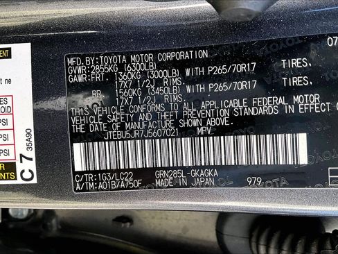 Used 2018 Toyota 4Runner TRD Off-Road Premium image 30