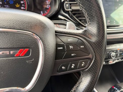 Used 2023 Dodge Durango GT AWD/4WD image 15