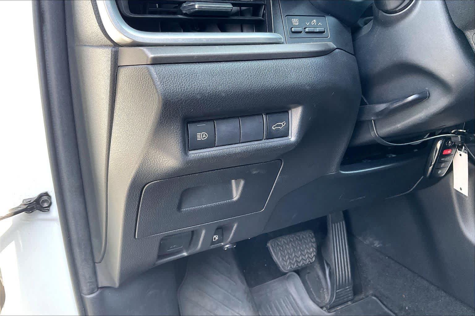 Used 2024 Toyota Grand Highlander FWD image 33