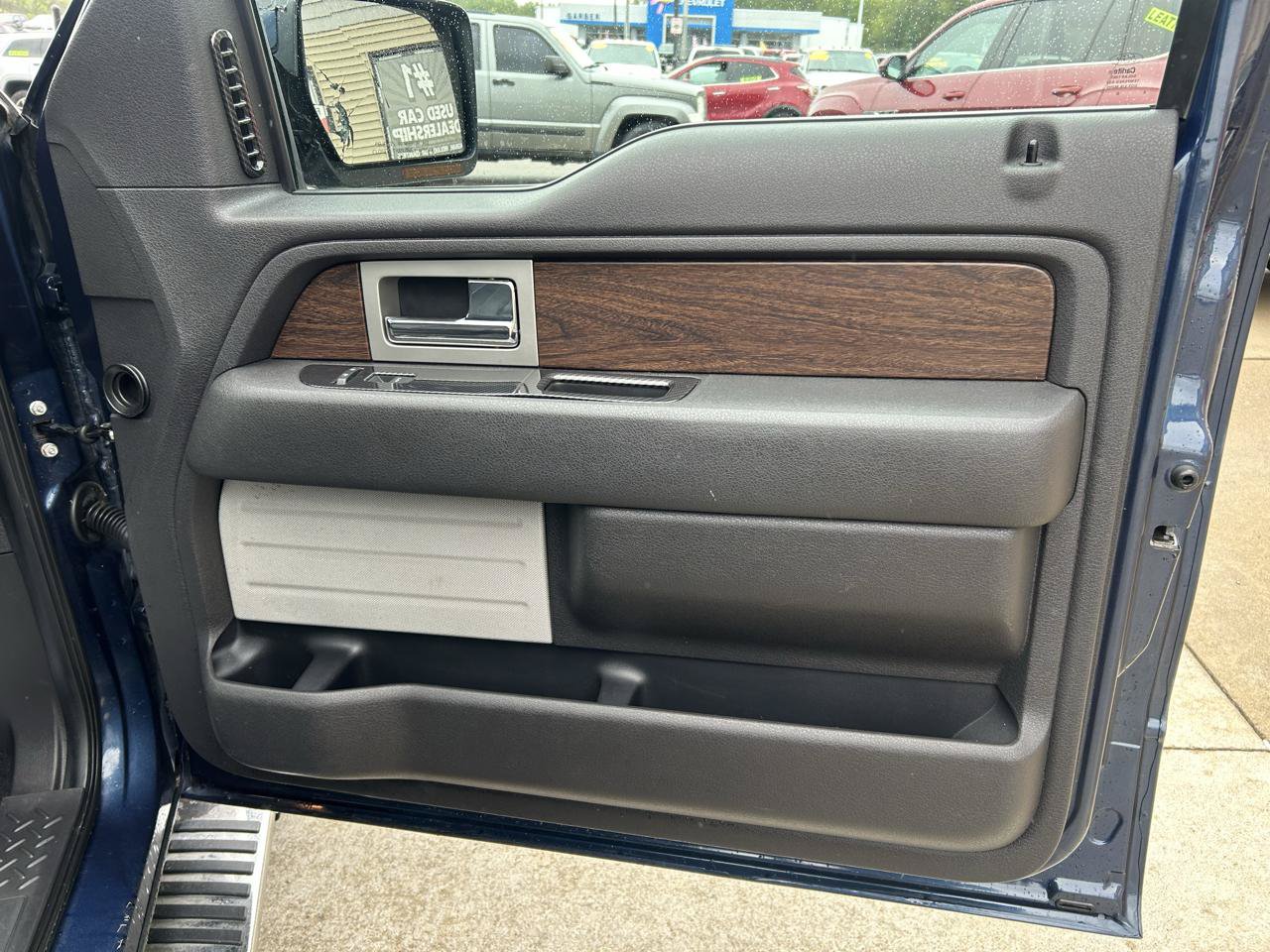 Used 2013 Ford F150 Lariat w/ Mid Equipment Group AWD/4WD image 16
