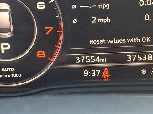 Used 2018 Audi Q5 2.0T Premium Plus w/ Premium Plus Package image 21