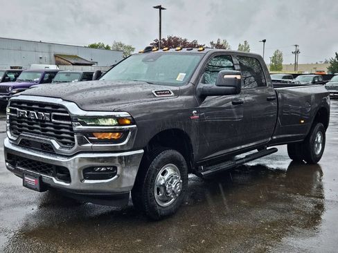 New 2026 RAM 3500 Tradesman AWD/4WD image 3