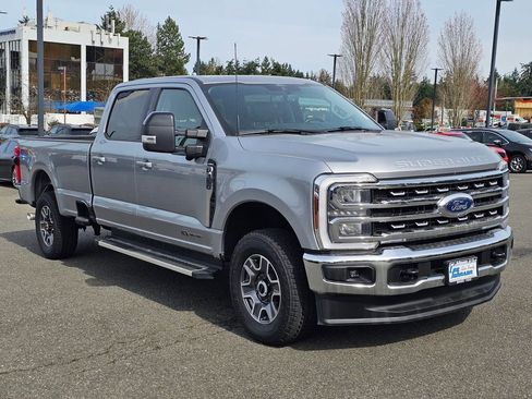 Used 2024 Ford F350 Lariat AWD/4WD image 3