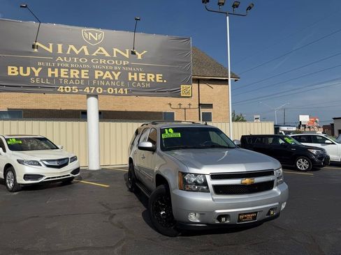 Used 2014 Chevrolet Tahoe LT RWD image 41