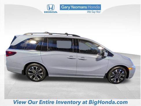 New 2026 Honda Odyssey Elite image 5