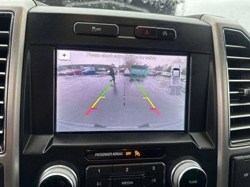 Used 2019 Ford F150 Platinum image 31