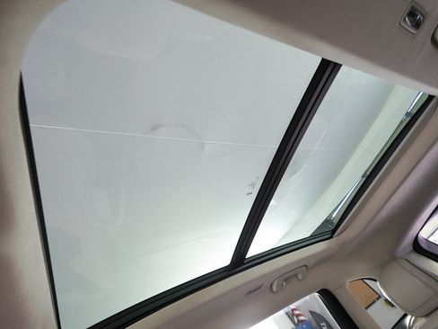 Used 2024 Lincoln Nautilus Black Label w/ Jet Appearance Package (87T) image 27