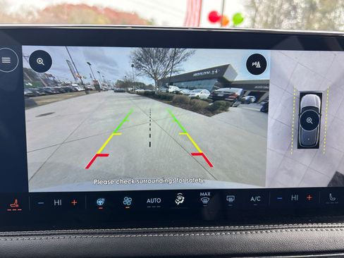 Used 2024 Lincoln Corsair FWD w/ Equipment Group 101A image 20