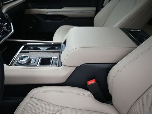 New 2024 Ford Expedition Max Limited image 20