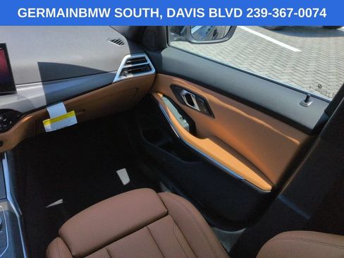 Used 2025 BMW 330i xDrive Sedan w/ Premium Package AWD/4WD image 19