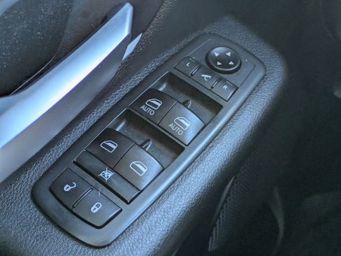 Used 2020 RAM 1500 Big Horn AWD/4WD image 24