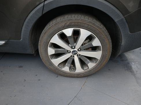 Used 2020 Kia Telluride S image 20