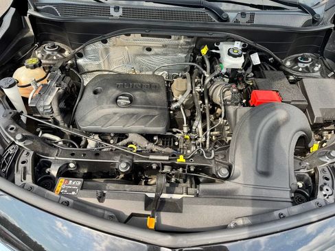 Used 2023 Buick Encore GX Essence w/ Experience Buick Package AWD/4WD image 17