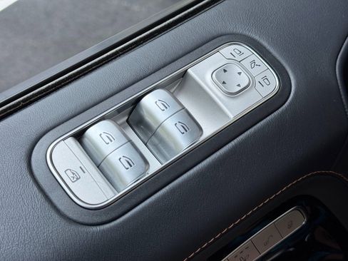 Used 2022 Mercedes-Benz G 63 AMG Squared w/ AMG Night Package Plus image 19