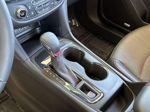 Used 2024 Chevrolet Equinox RS w/ RS Leather Package FWD image 23