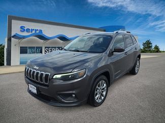Used 2019 Jeep Cherokee Latitude Plus FWD video 1