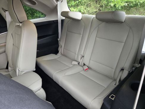 Used 2020 Acura MDX FWD w/ Advance Package image 22