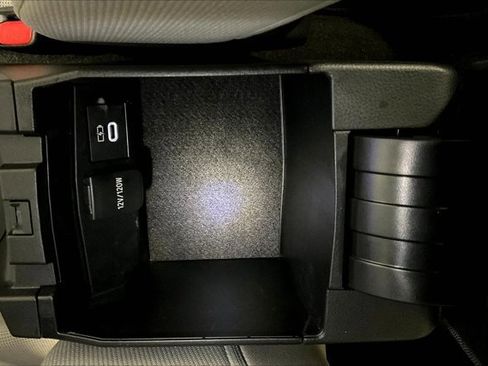 Certified 2024 Toyota Corolla LE image 40