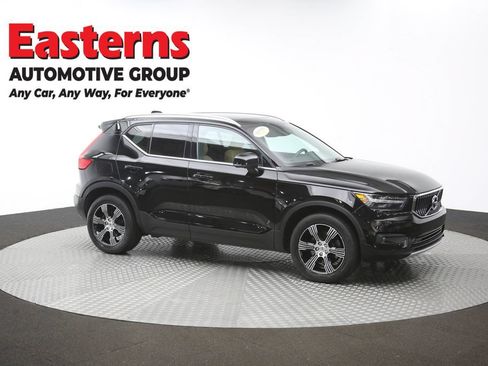 Used 2022 Volvo XC40 T5 Inscription AWD/4WD image 47