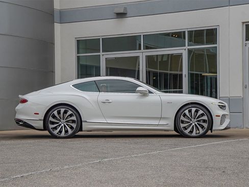 New 2026 Bentley Continental GT image 5