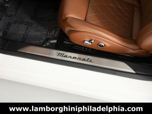 Used 2024 Maserati GranTurismo Modena image 17