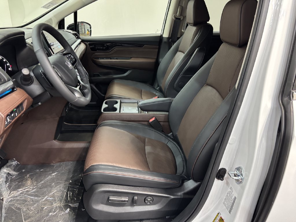 New 2027 Honda Odyssey Elite image 11