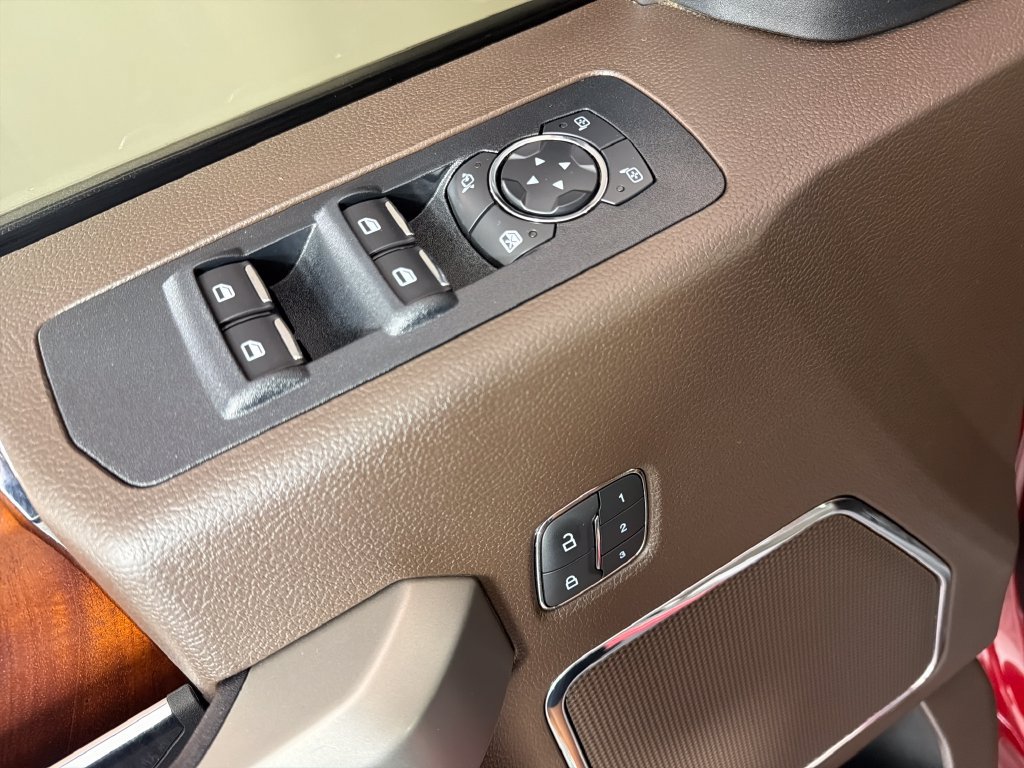 Used 2019 Ford F150 King Ranch w/ Equipment Group 601A Luxury AWD/4WD image 19