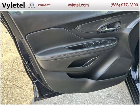 Certified 2022 Buick Encore Preferred w/ Safety Package image 15