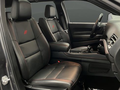 Used 2025 Dodge Durango GT AWD/4WD image 25