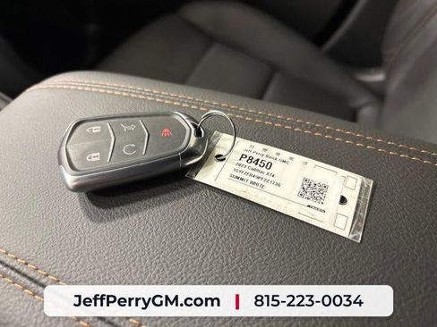 Used 2023 Cadillac XT4 Sport AWD/4WD image 29