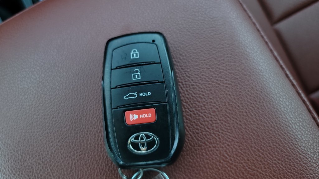 Used 2025 Toyota Camry SE w/ Multimedia Upgrade Package FWD image 24