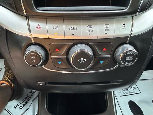 Used 2016 Dodge Journey SXT AWD/4WD image 24