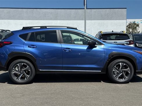 New 2025 Subaru Crosstrek 2.0i Premium image 3