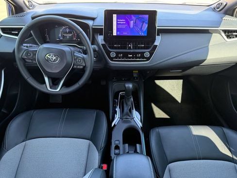 Used 2025 Toyota Corolla XSE FWD image 23