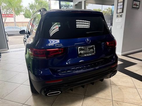 Used 2021 Mercedes-Benz GLB 250 image 7