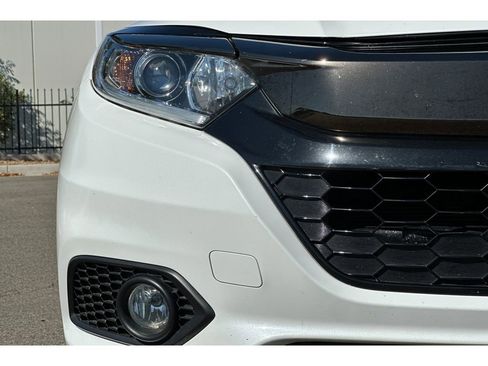 Certified 2022 Honda HR-V Sport image 45