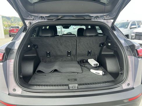 Used 2024 Chevrolet Blazer EV LT image 26