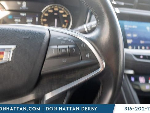 Used 2020 Cadillac XT5 Premium Luxury image 13