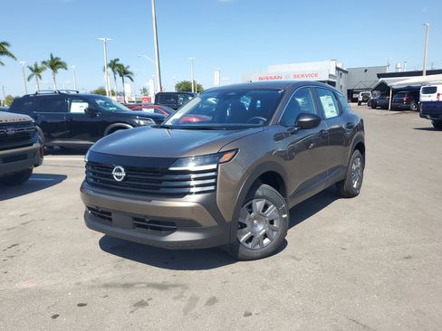 New 2026 Nissan Kicks S image 19