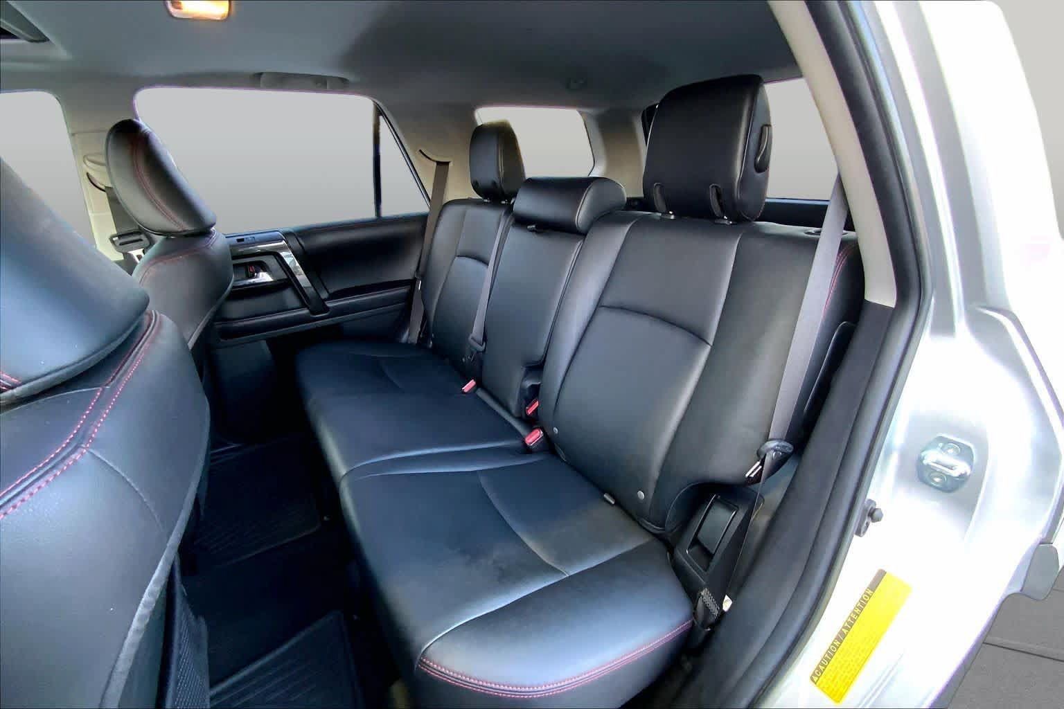 Used 2016 Toyota 4Runner Trail Premium AWD/4WD image 17