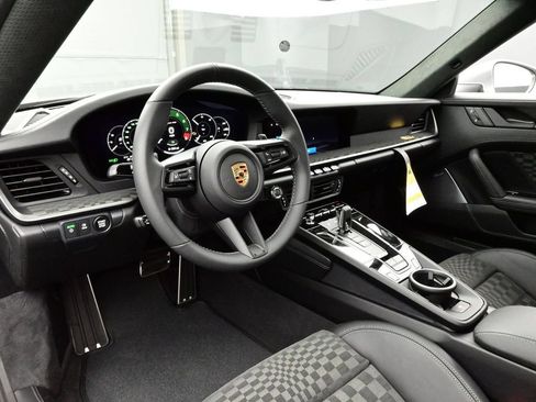 Certified 2026 Porsche 911 Carrera GTS RWD image 4