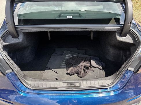 Used 2023 Nissan Maxima SL FWD image 27