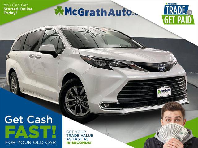 Certified 2024 Toyota Sienna XLE FWD image 1